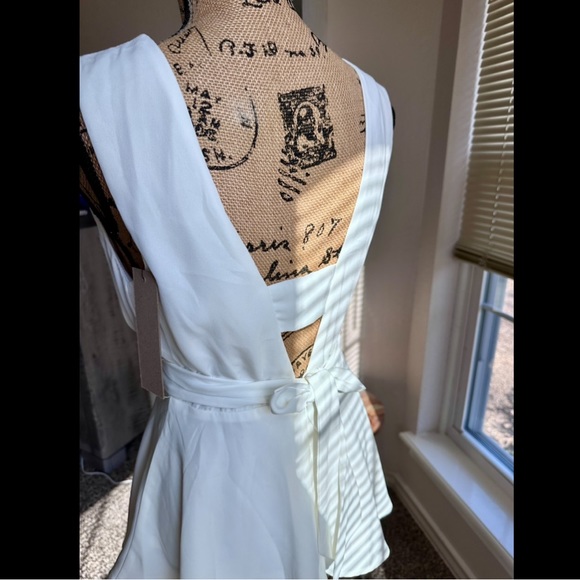 DO+BE White Tie Waist Blouse - Picture 8 of 9